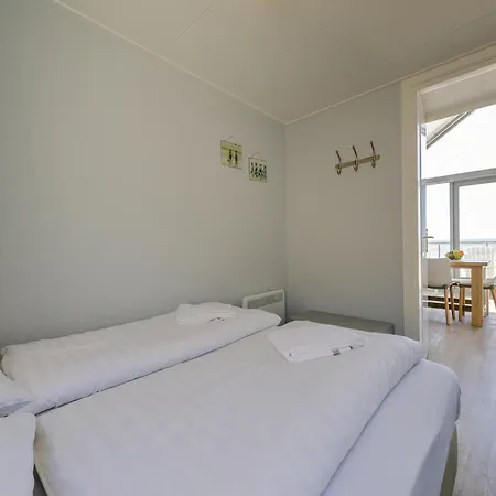 بيت للعطل Beautifully Located On The North Sea Of *